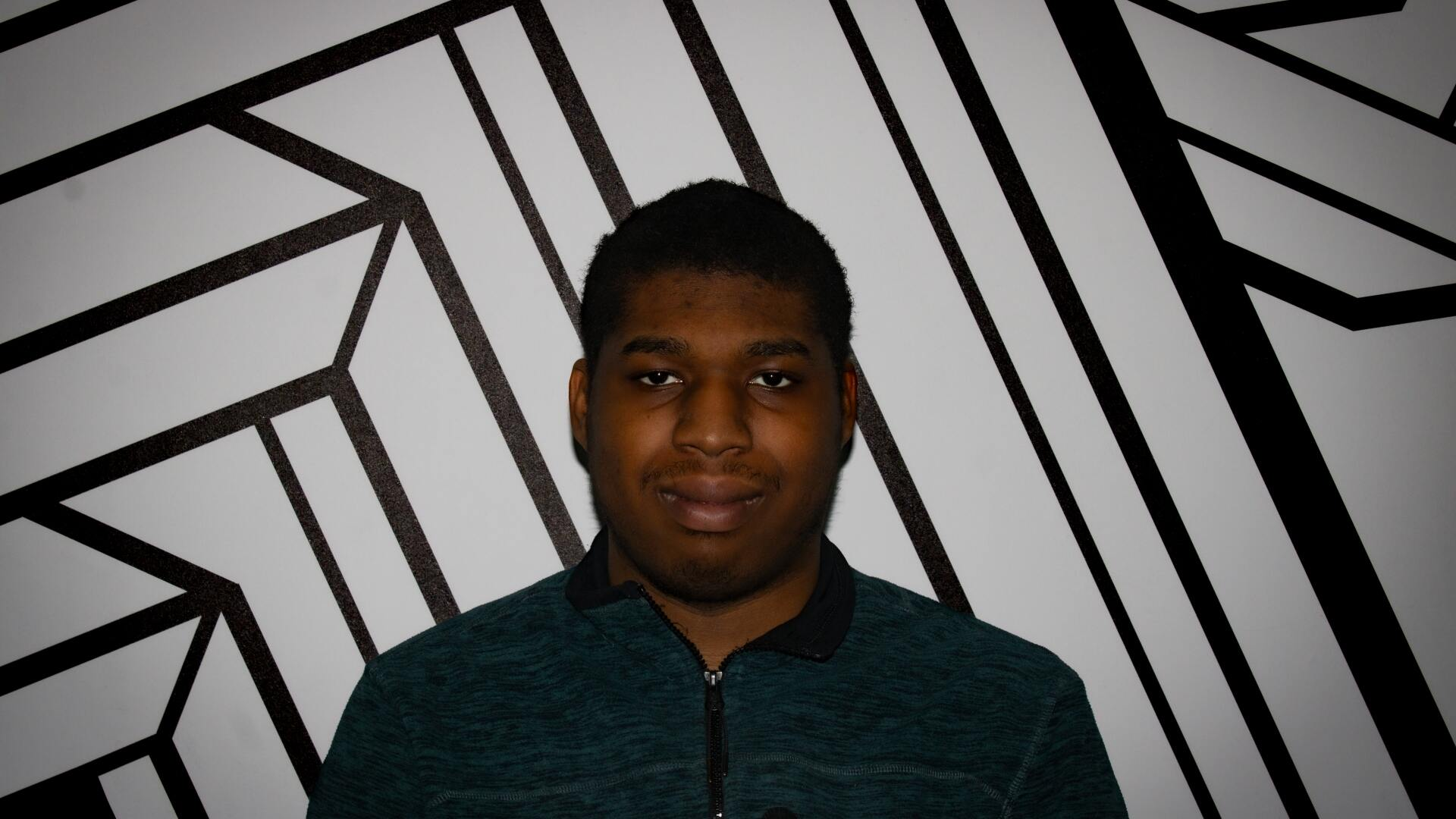 Student headshot, Joel_OYIBO