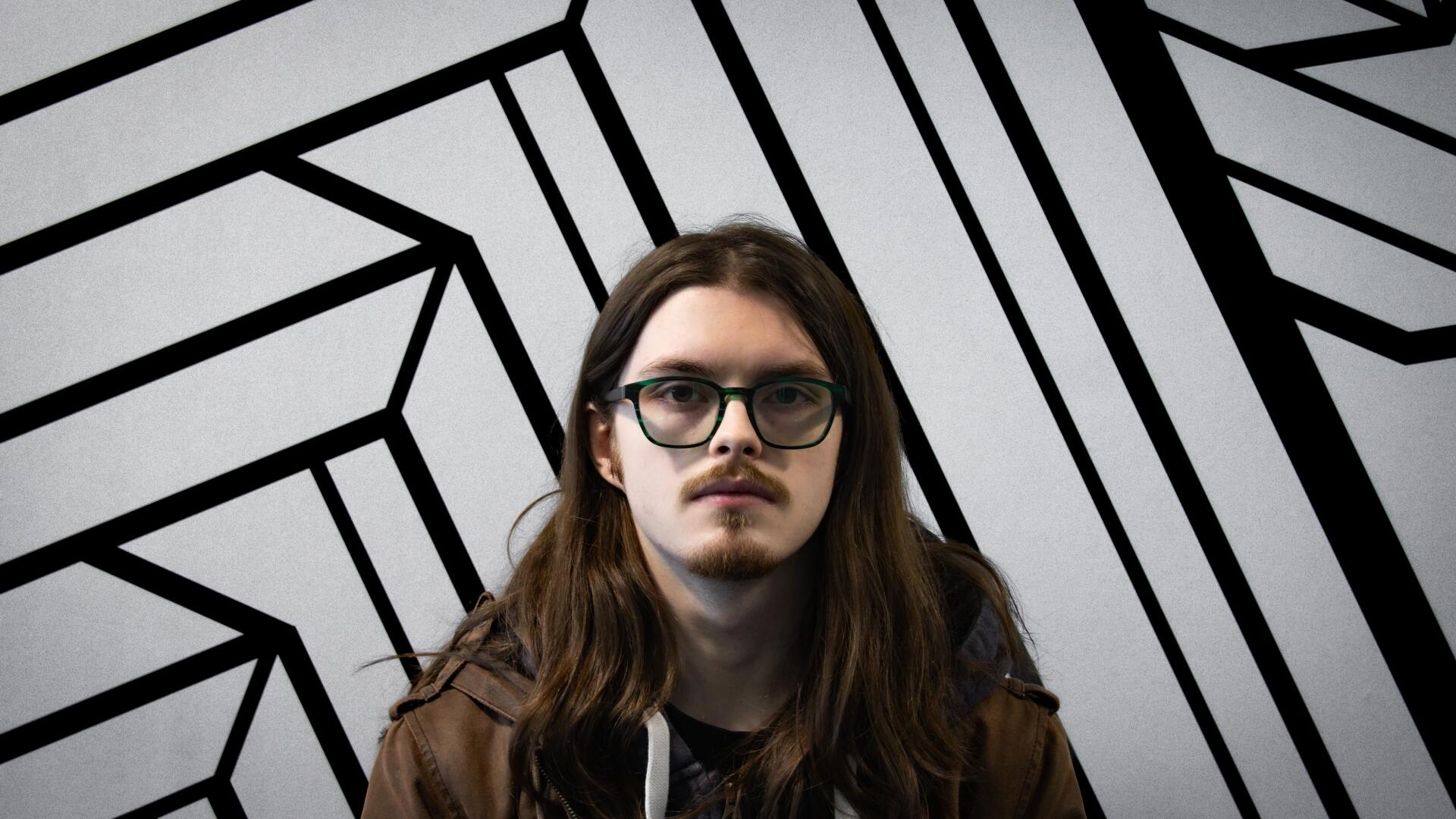 Student headshot, Adam_Honey